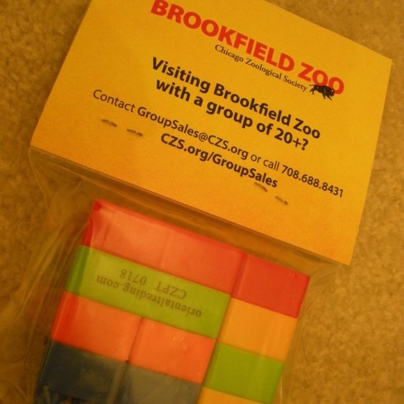 Brick Safari Lego Blocks Brookfield Zoo Life Size Animal Sculptures Promo Set - Picture 3 of 4